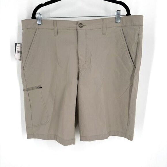 NWT Eddie Bauer Men Rainier Performance Bottoms Hiking Shorts Dune Size 40 Cargo - Picture 2 of 8